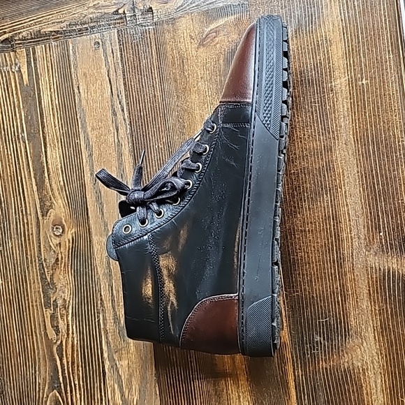 NWOT zip/laced leather sneaker boots sz 9.5 men's black and brown - Picture 3 of 8